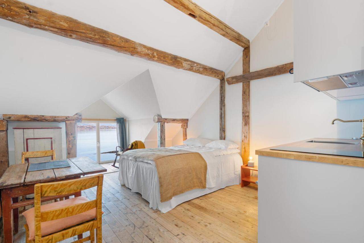 Sveggvika Guesthouse Sveggen Buitenkant foto