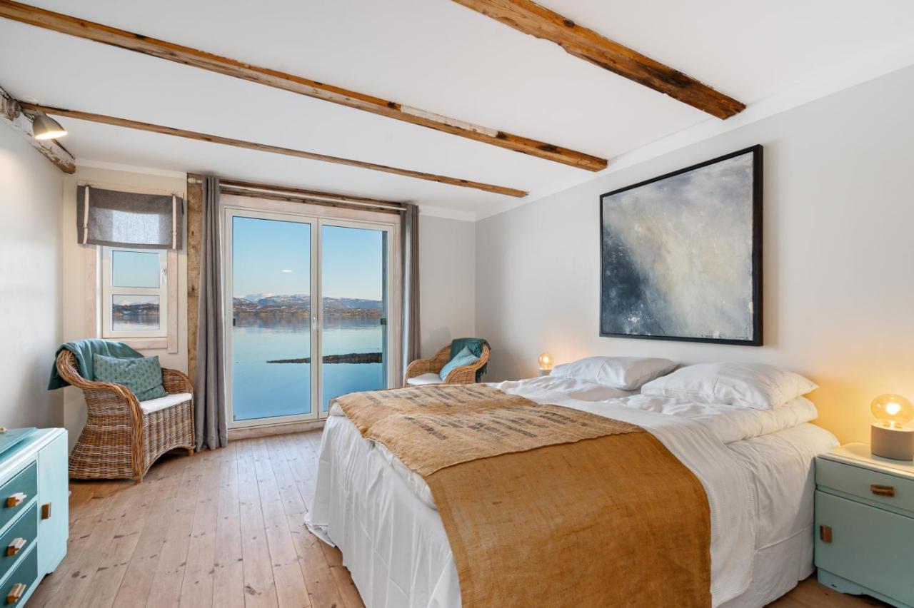 Sveggvika Guesthouse Sveggen Buitenkant foto