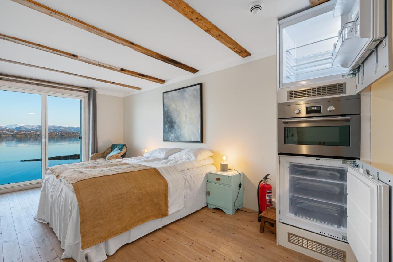 Sveggvika Guesthouse Sveggen Buitenkant foto
